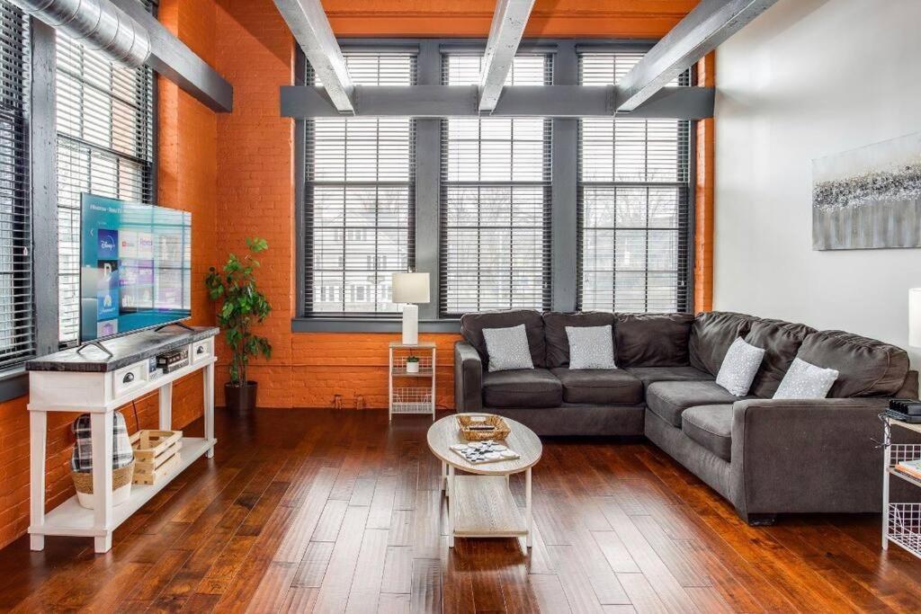 Centric Modern Loft W/ King Beds Apartment Rochester Exterior photo